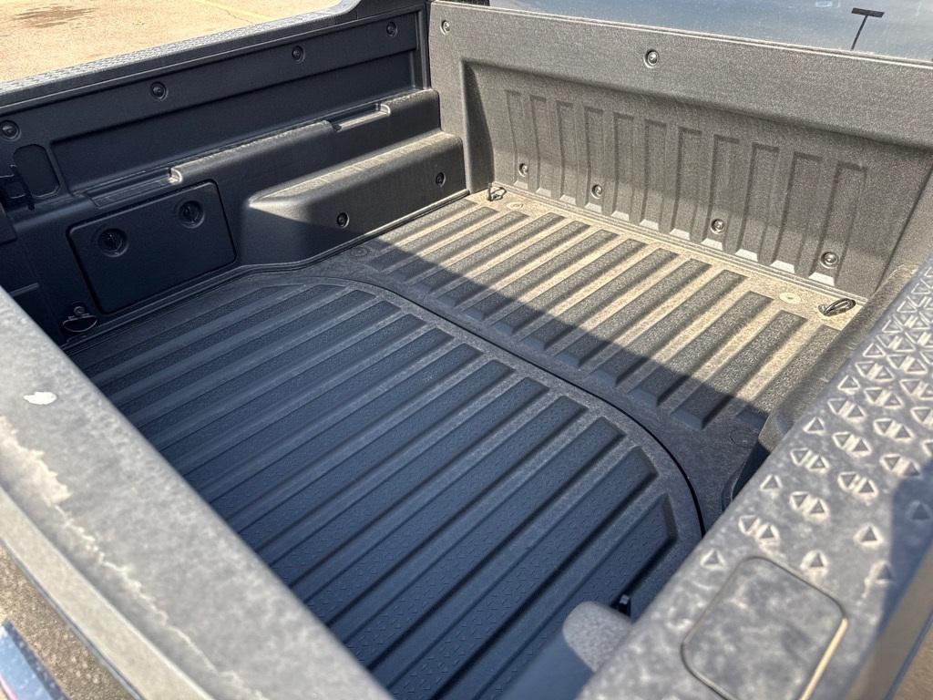 new 2025 Hyundai SANTA CRUZ car, priced at $30,556