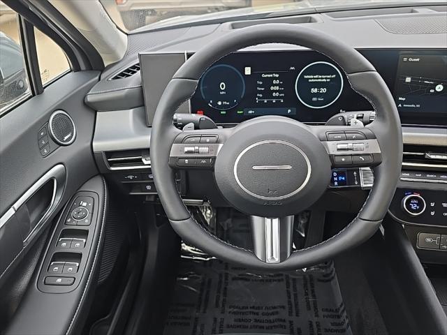 new 2025 Hyundai Sonata Hybrid car, priced at $38,280