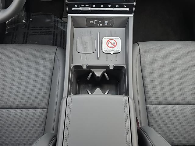 new 2025 Hyundai Santa Fe car, priced at $40,064