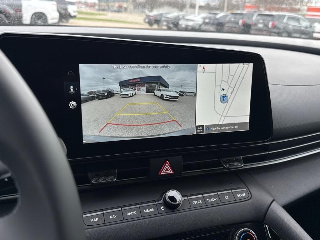 new 2025 Hyundai Elantra car, priced at $28,185