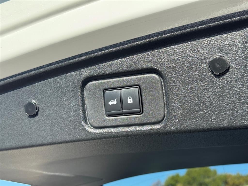 used 2024 Nissan Pathfinder car, priced at $40,520