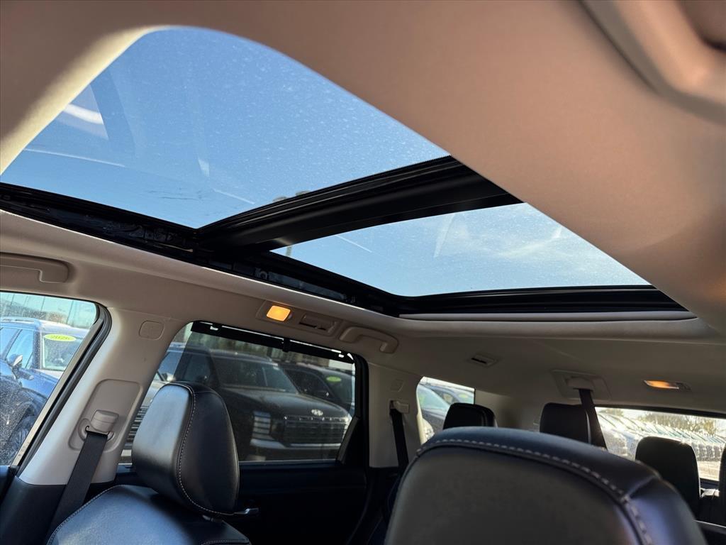 used 2024 Nissan Pathfinder car, priced at $40,520