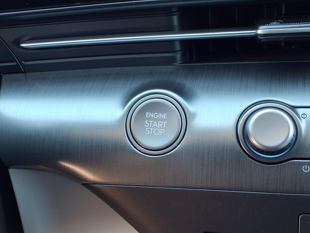 new 2025 Hyundai Kona car, priced at $28,429