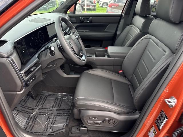 new 2025 Hyundai Santa Fe car, priced at $48,055