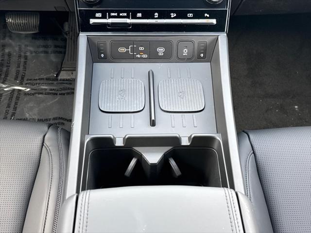 new 2025 Hyundai Santa Fe car, priced at $48,055