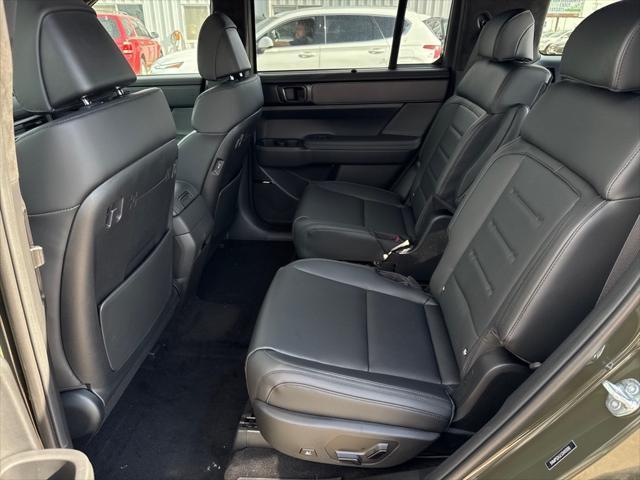 new 2025 Hyundai Santa Fe car, priced at $48,005