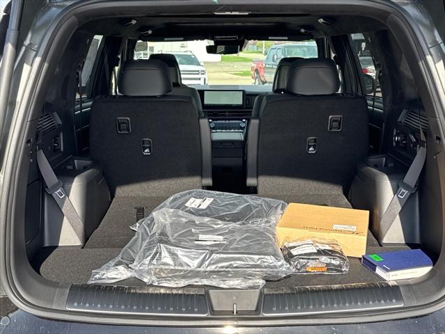 new 2025 Hyundai Santa Fe car, priced at $48,005