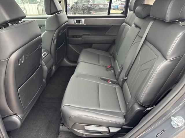 new 2025 Hyundai Santa Fe car, priced at $40,109