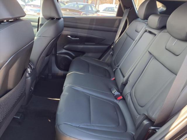 new 2025 Hyundai TUCSON Hybrid car, priced at $38,049