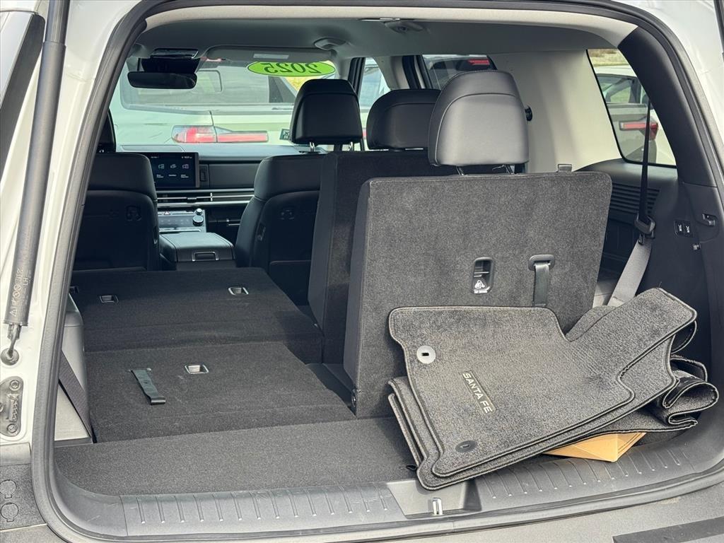 used 2025 Hyundai Santa Fe car, priced at $34,896