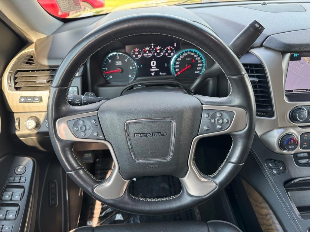 used 2019 GMC Yukon car, priced at $28,560