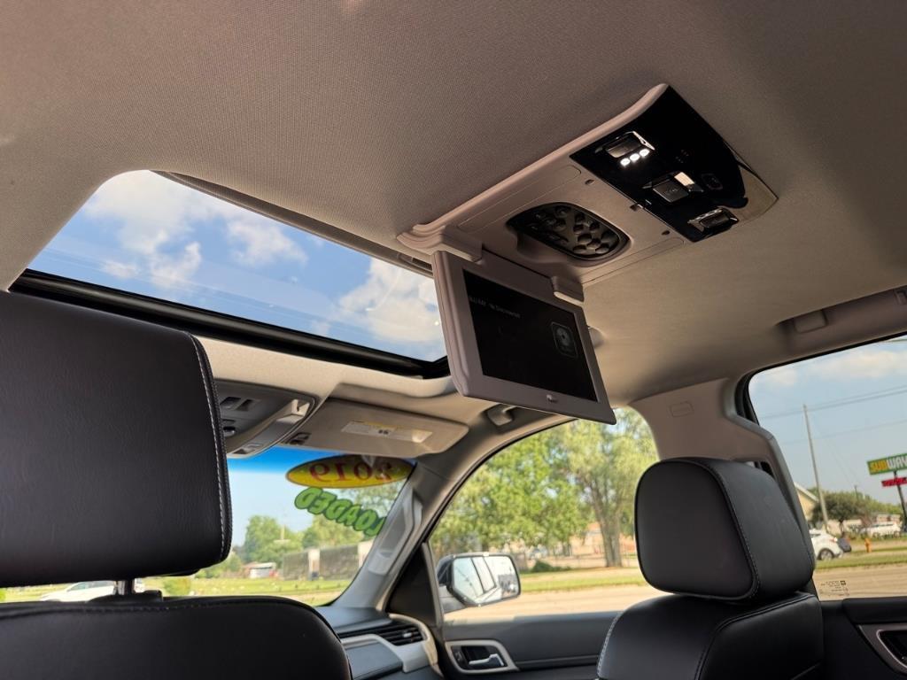 used 2019 GMC Yukon car, priced at $28,560