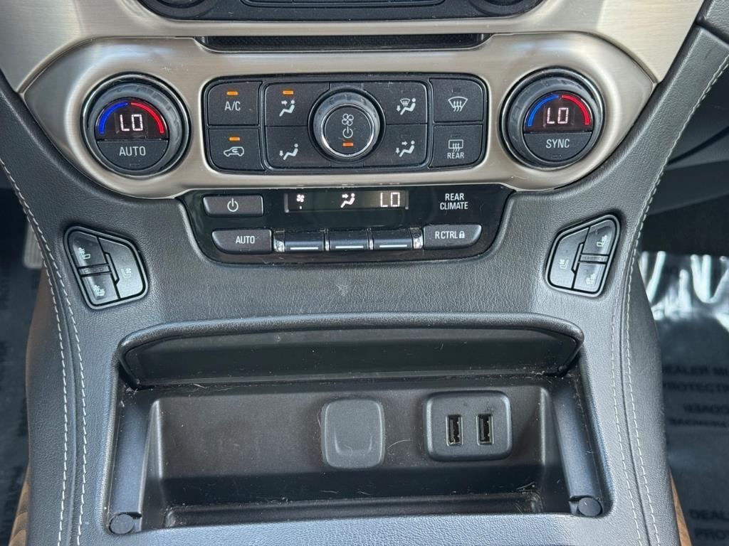 used 2019 GMC Yukon car, priced at $28,560
