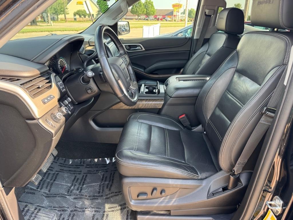 used 2019 GMC Yukon car, priced at $28,560