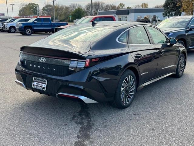 new 2025 Hyundai Sonata Hybrid car, priced at $31,853