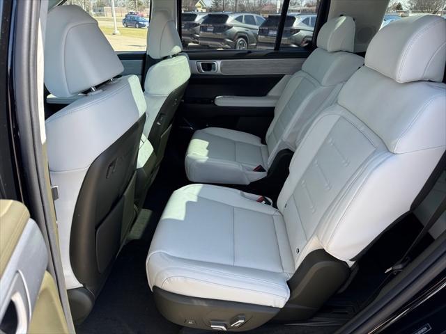 new 2025 Hyundai SANTA FE HEV car, priced at $50,125