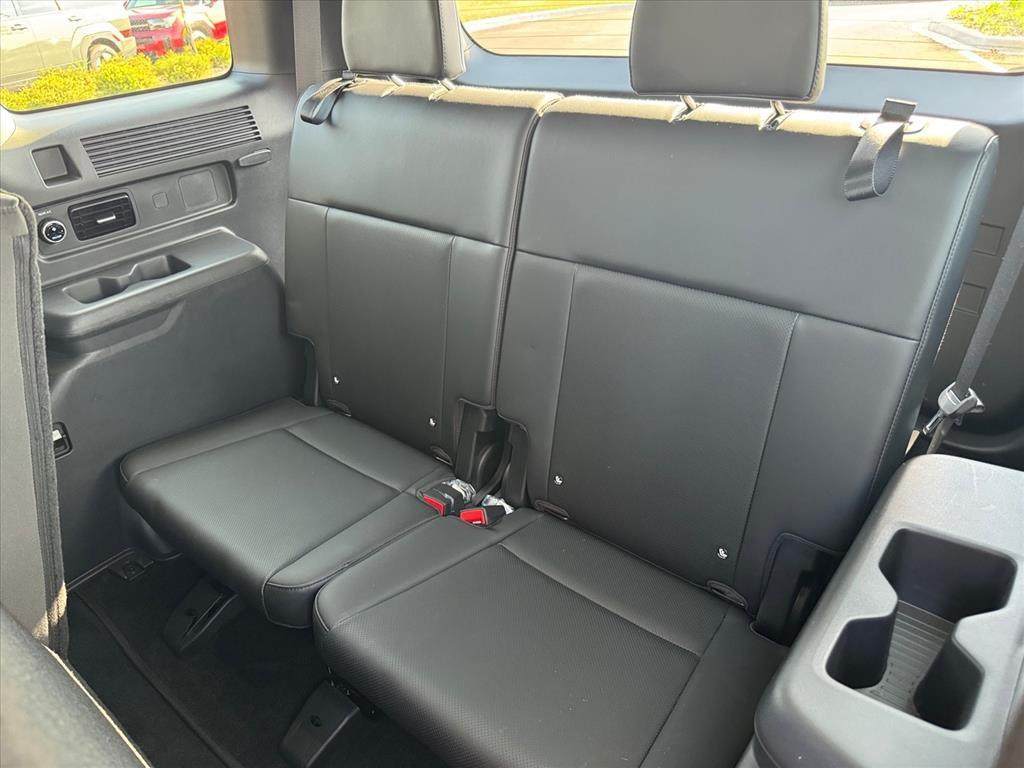 used 2025 Hyundai Santa Fe car, priced at $34,200