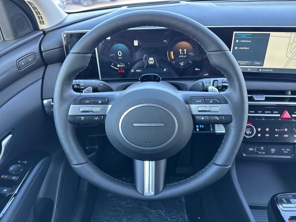 new 2025 Hyundai Tucson car, priced at $40,984