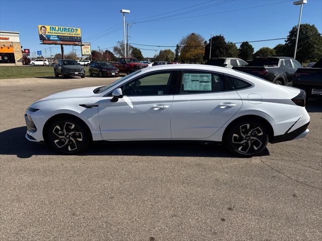 new 2025 Hyundai Sonata car, priced at $30,235