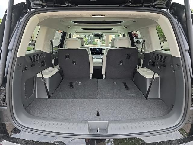 new 2025 Hyundai SANTA FE HEV car, priced at $49,925