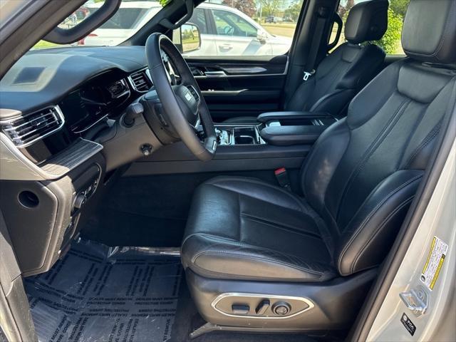used 2022 Jeep Wagoneer car, priced at $47,996