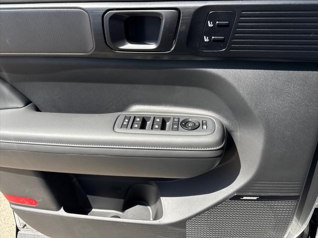 new 2025 Hyundai Santa Fe car, priced at $48,005