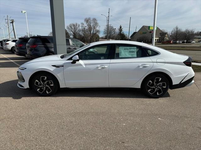 new 2024 Hyundai Sonata car, priced at $29,038