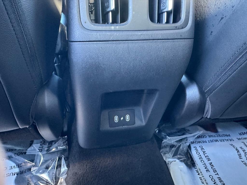 used 2025 Hyundai SANTA CRUZ car, priced at $31,998