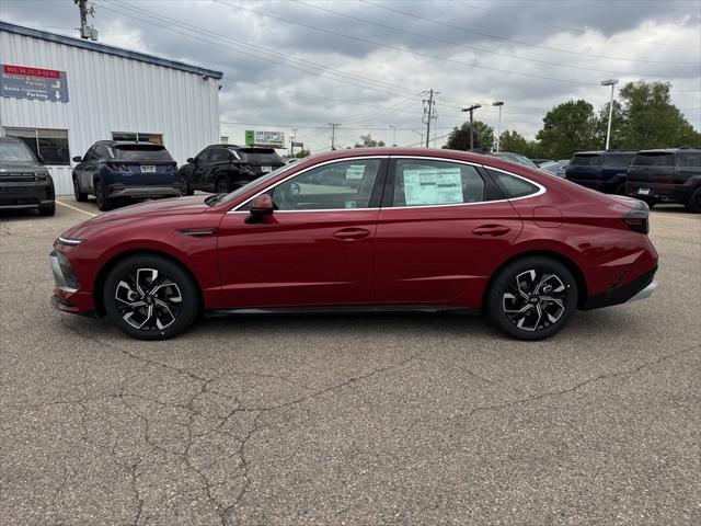 new 2025 Hyundai Sonata car, priced at $30,360