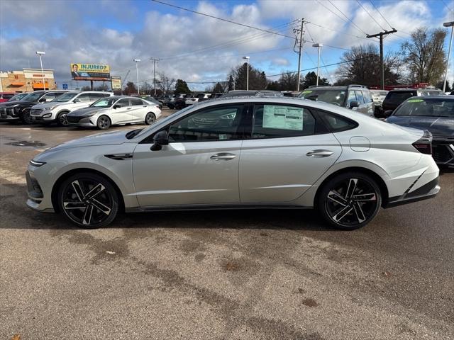 new 2025 Hyundai Sonata car, priced at $35,640