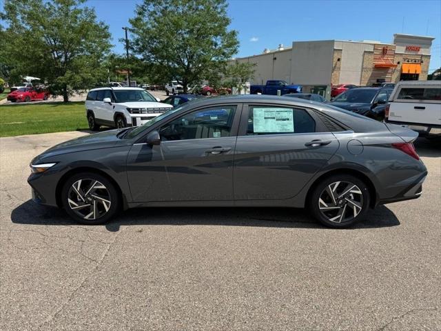 new 2024 Hyundai Elantra car, priced at $27,015