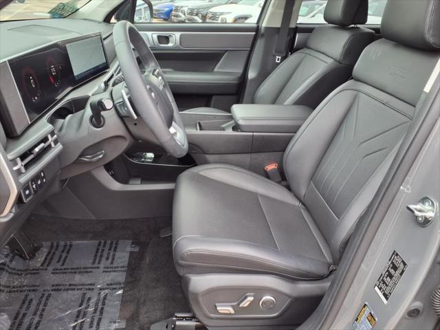 used 2024 Hyundai Santa Fe car, priced at $36,500