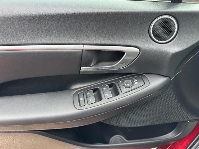 used 2023 Hyundai Sonata car, priced at $22,420