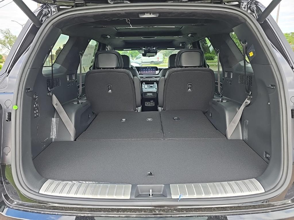 new 2025 Hyundai Palisade car, priced at $54,587