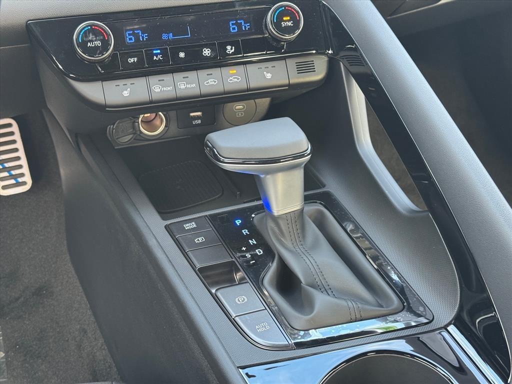 new 2026 Hyundai Elantra car, priced at $25,870