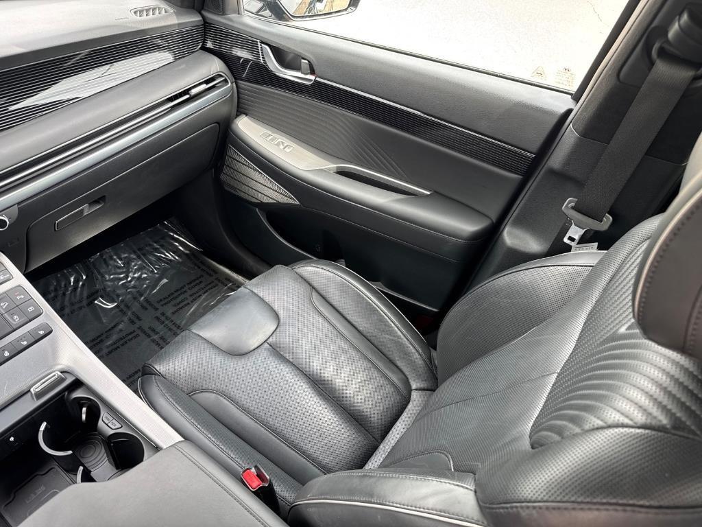 used 2024 Hyundai Palisade car, priced at $39,900