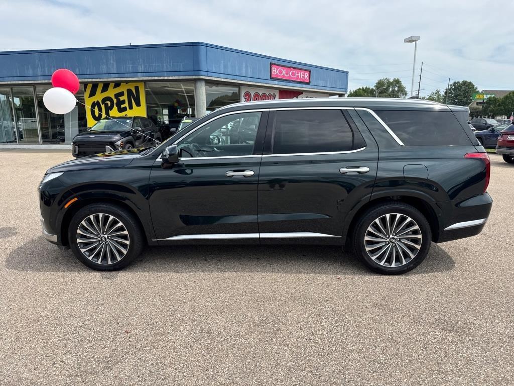 used 2024 Hyundai Palisade car, priced at $39,900