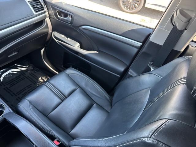 used 2017 Toyota Highlander car, priced at $21,520