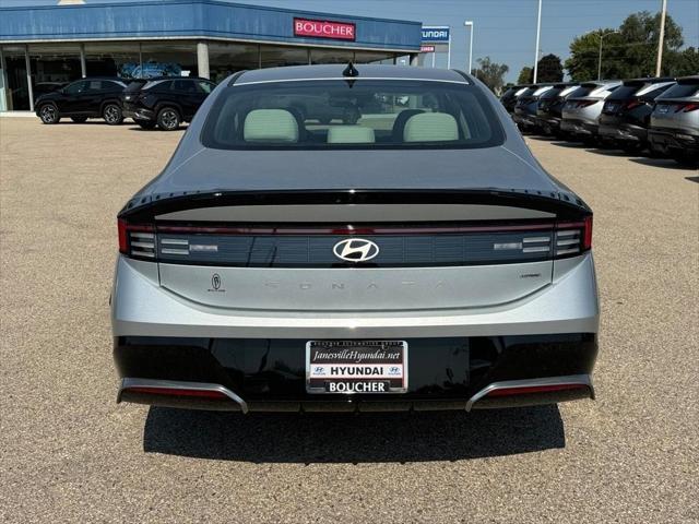 new 2024 Hyundai Sonata car, priced at $28,956