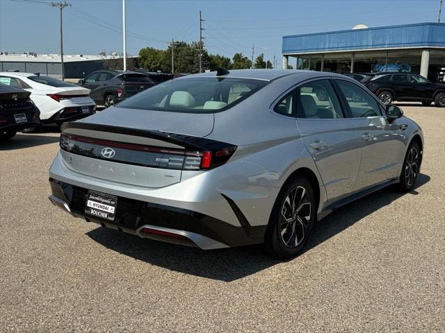 new 2024 Hyundai Sonata car, priced at $28,956