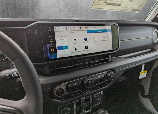 new 2025 Jeep Gladiator car, priced at $46,341