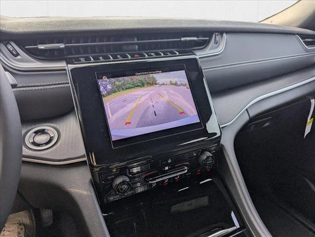 new 2025 Jeep Grand Cherokee L car, priced at $38,500