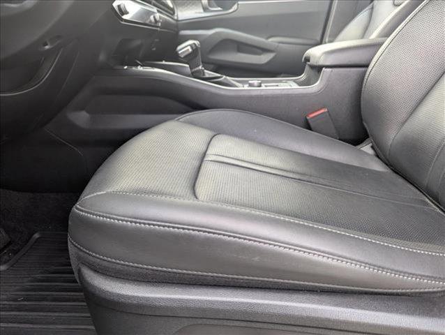 used 2024 Kia Sorento car, priced at $34,287