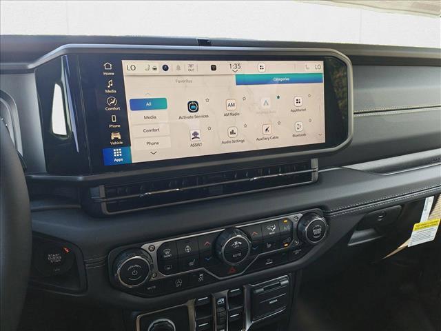 new 2025 Jeep Gladiator car, priced at $43,450