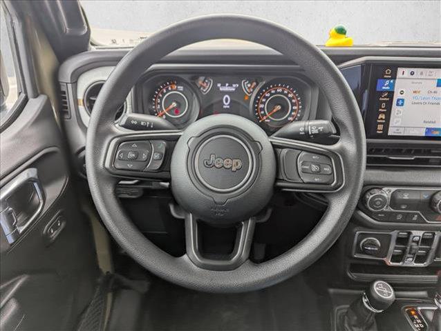 new 2025 Jeep Gladiator car, priced at $39,950