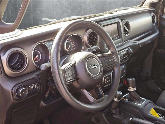used 2022 Jeep Wrangler Unlimited car, priced at $33,785