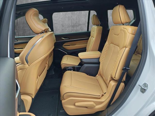 new 2025 Jeep Grand Cherokee L car, priced at $58,668