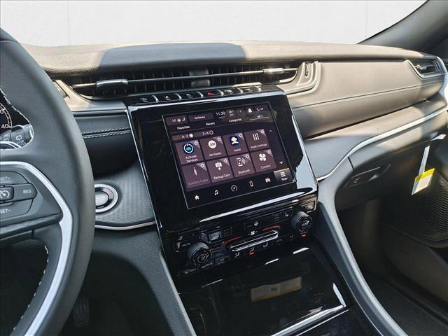new 2025 Jeep Grand Cherokee L car, priced at $40,499