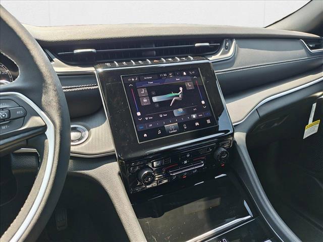 new 2025 Jeep Grand Cherokee L car, priced at $40,499