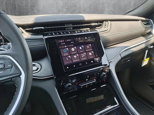 new 2025 Jeep Grand Cherokee L car, priced at $40,801